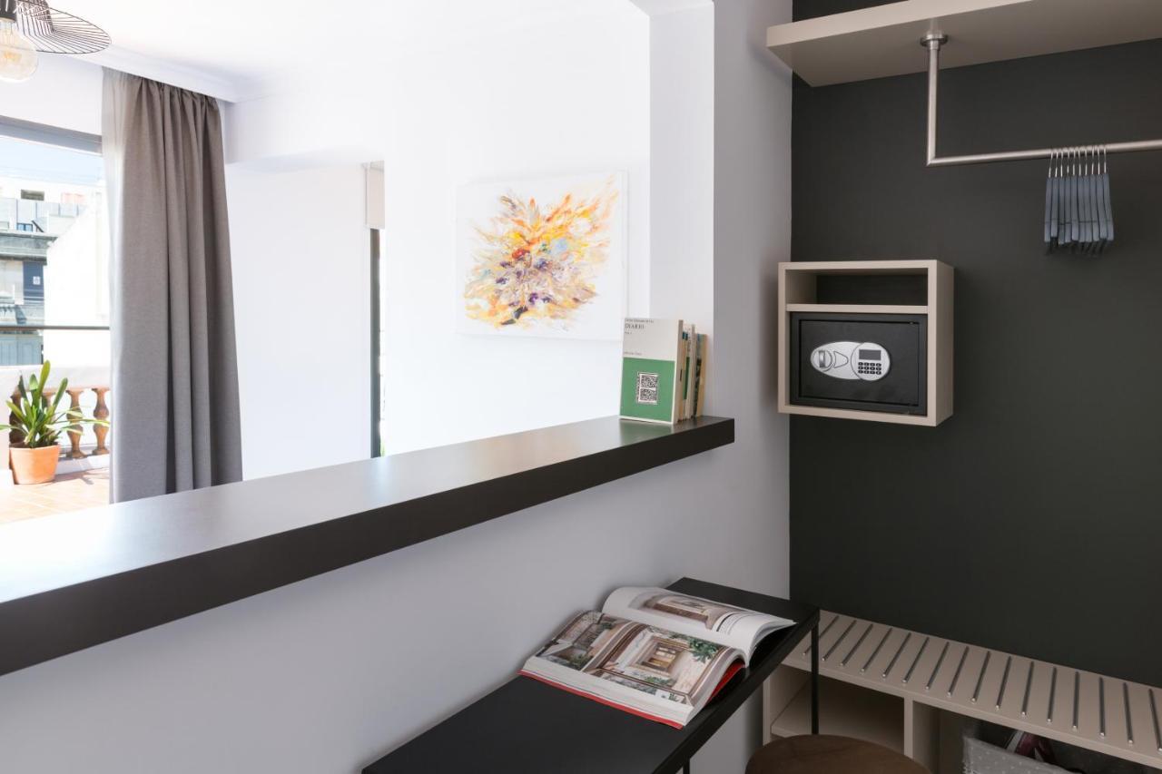Puerta Catedral Holiday Suites Севилья Экстерьер фото